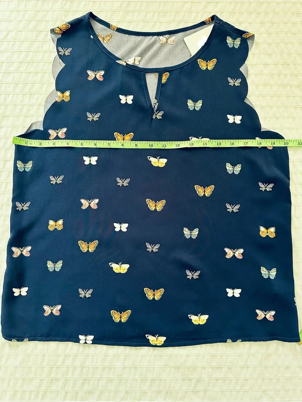 NWT Sleeveless Navy Butterfly Print Blouse - Medium